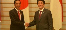 President Joko Widodo and Japan PM Shinzo Abe [image: Cabinet Secretary]